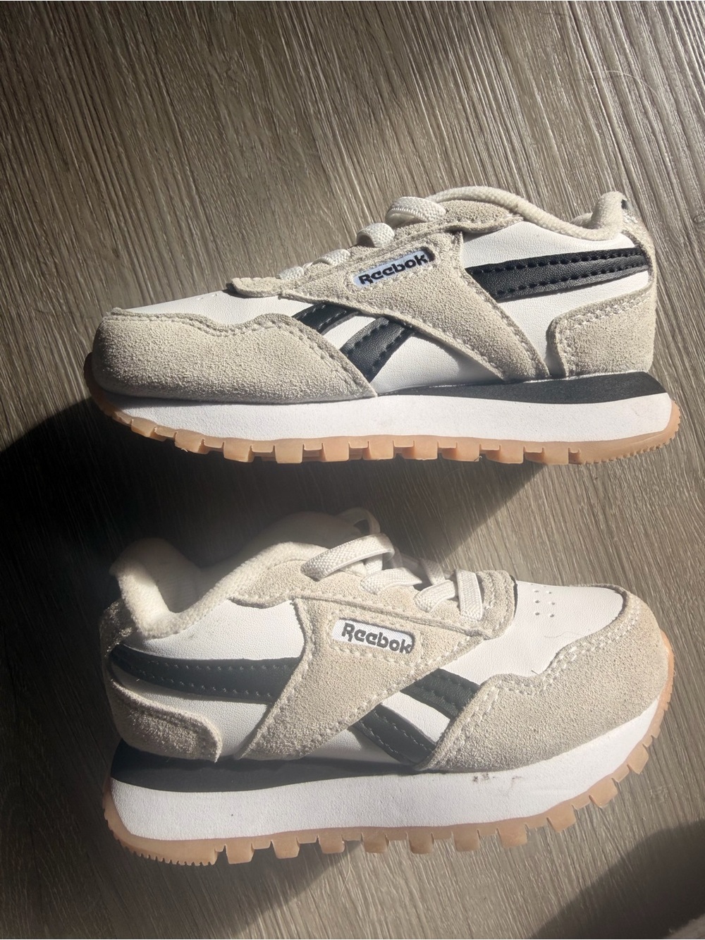 Reebok Kids White, Beige & Black Retro Runner Sneakers